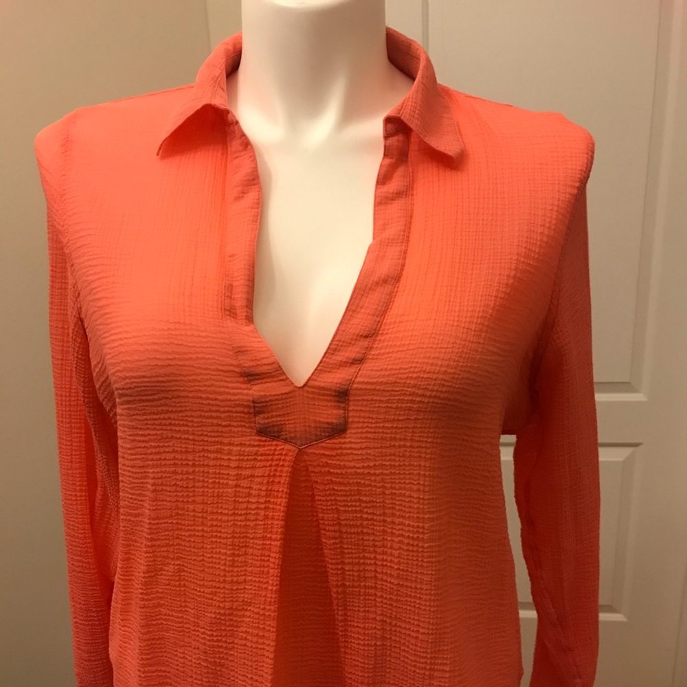 Tommy Bahama XL Peach Gauze Top. Gently used.